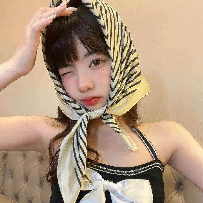 少女们向荒野进发